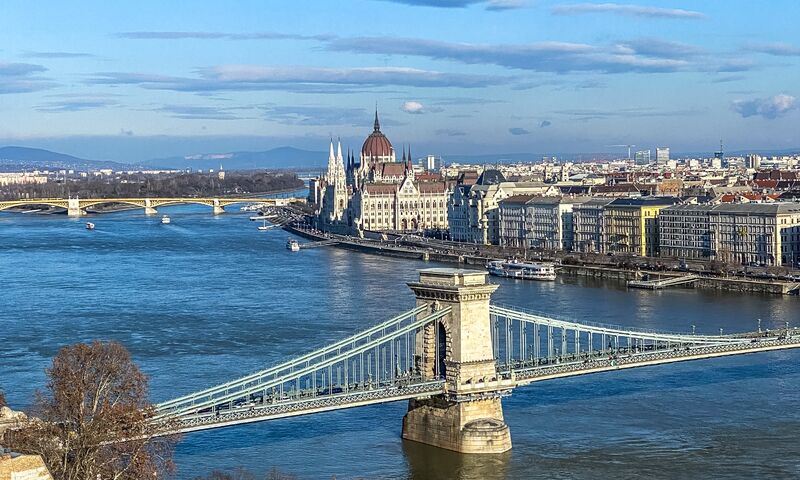 UÇAKLI ORTA AVRUPA TURU