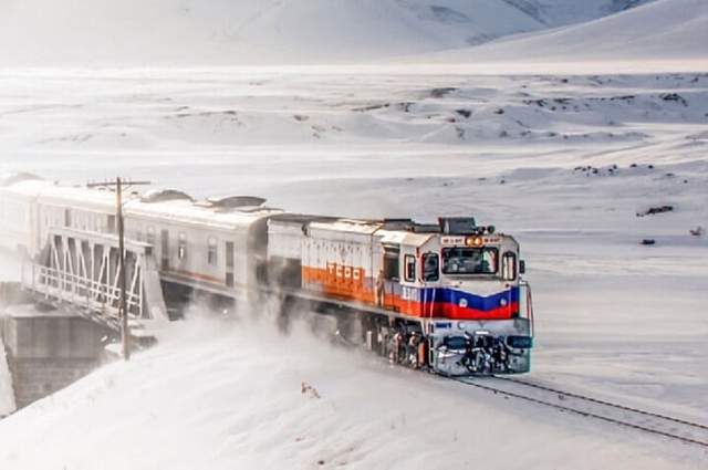 TURİSTİK DOĞU EKSPRESİ İLE KARS ERZURUM TURU YILBAŞI ÖZEL