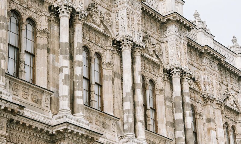 DOLMABAHÇE – TARİHİ YARIMADA