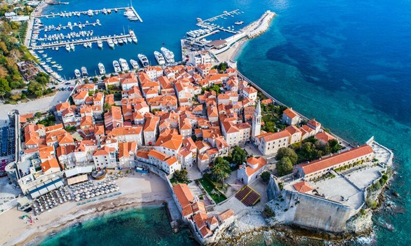 Tailwind Havayolları ile BUDVA