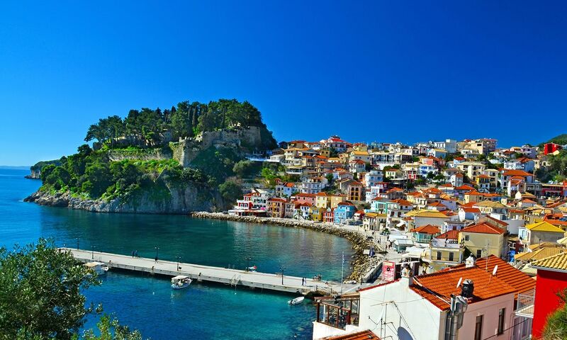 EFSANELERLE DOLU YUNANİSTAN