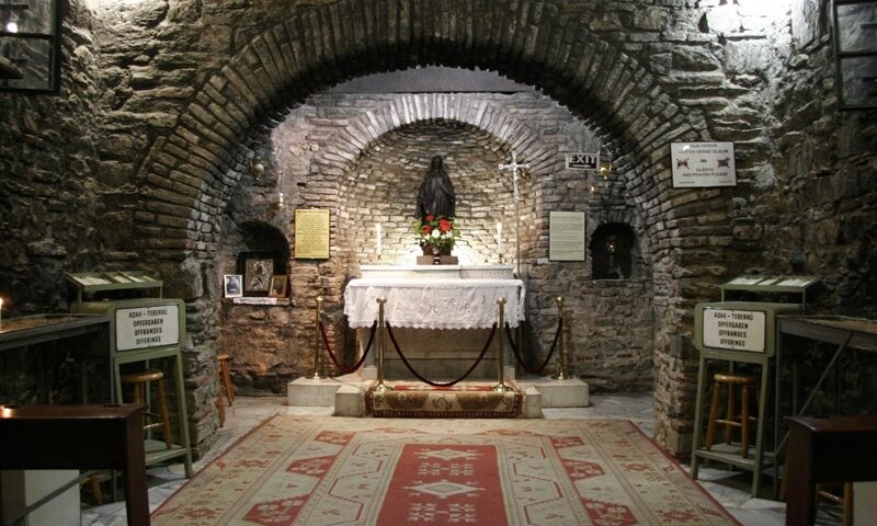 EGE’NİN İNCİLERİ 